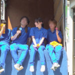 男だらけの引越し業者に鈴村あいり、置いてきた。