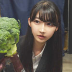 近所に住む美人なデカ尻OLの自転車サドルに悪戯